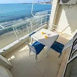Azure Coast C27 شقة *