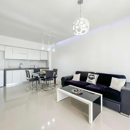 Lejlighed Azure Coast C27