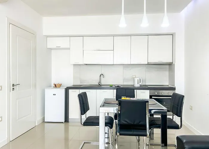 Azure Coast C27 Appartement *